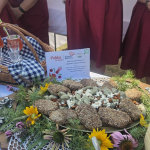 Leśny kotlet aromatyzowany dymem z jałowca, podany z szarą kluską i zasmażaną botwinką – Potrawa przygotowana przez Koło Gospodyń Wiejskich „Kępianki” z Kępy Gosteckiej – laureat II Miejsca