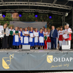 Uroczyste ogłoszenie wyników Konkursu kulinarnego "Polska smakuje" w Gołdapi, zdjęcie grupowe uczestników
