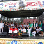 Uczestnicy Konkursu kulinarnego "Polska smakuje" w Sypitkach